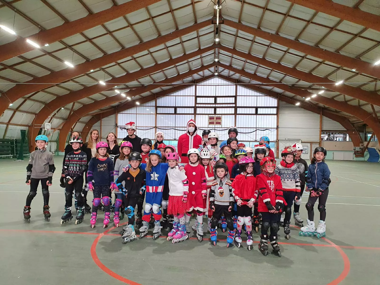 Goûter de Noël de l'Association Roller Camarétois (ARC)