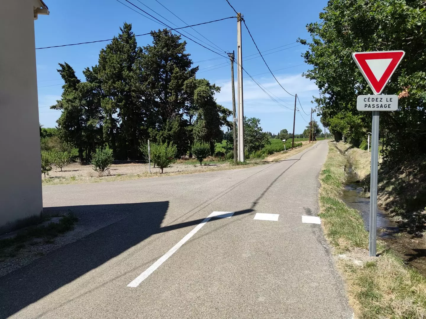 Installation d'un cédez-le-passage