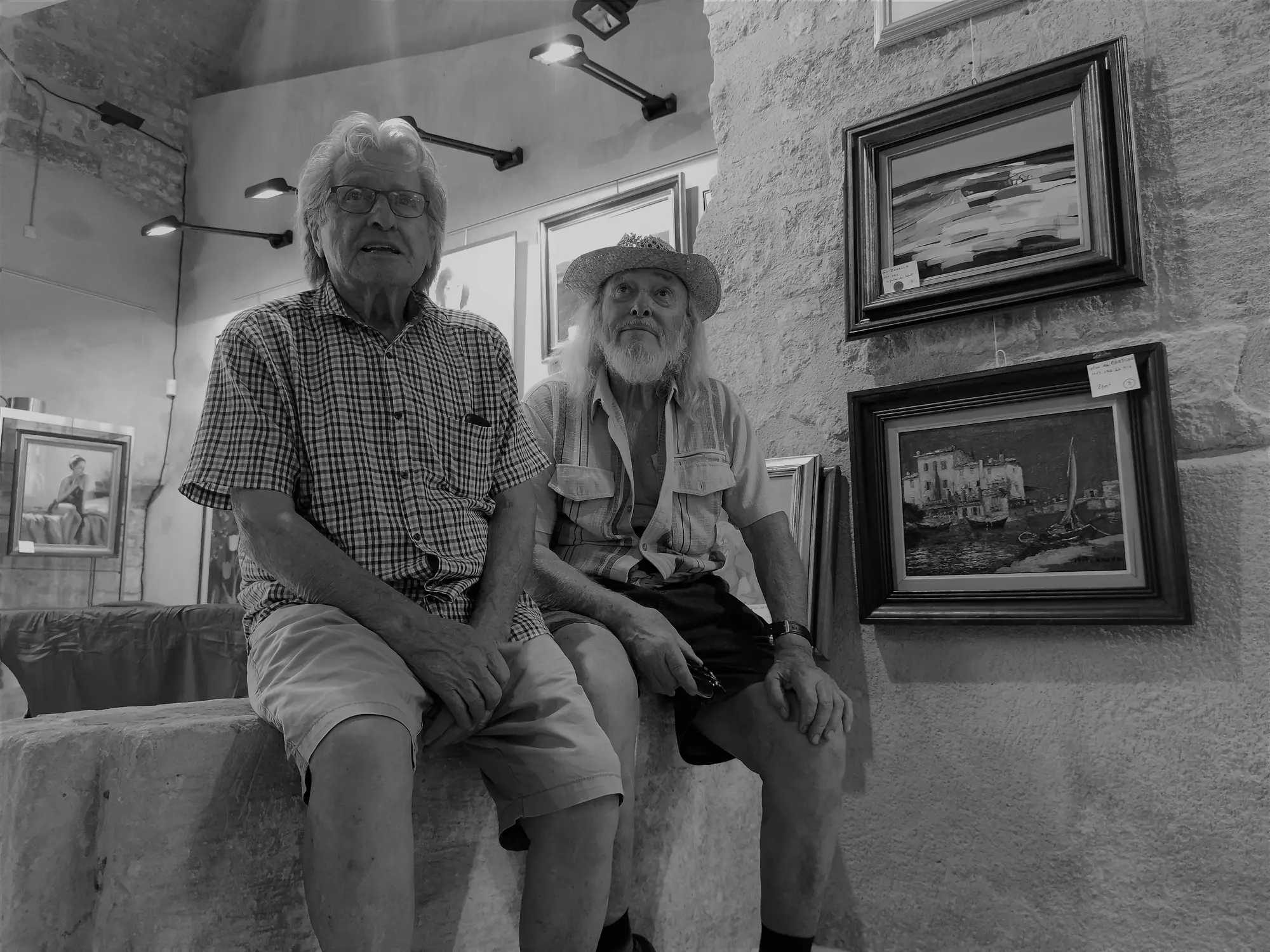 Exposition de Max Devine, Robert Rayne et Benjamin Orcajada à la chapelle Saint Andéol : découvrez l'album photo